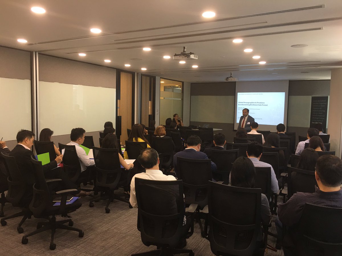 Kick off! Dr Amlan Roy from State Street Global Advisors on Global Demographics and its implications on wealth planning for UHNW Families.