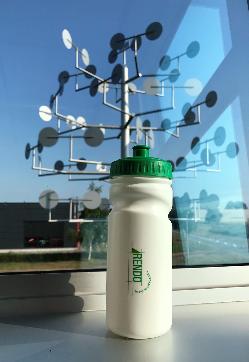 RendoGroep's tweet photo. RENDO sponsort veel activiteiten, waaronder momenteel de Drentse Fiets4Daagse, deelevent RollOn route, in Meppel en omgeving van 24 t/m 27 juli. De deelnemers ontvangen een bidon voor onderweg. Veel succes ! https://t.co/i7rgyFDkRu