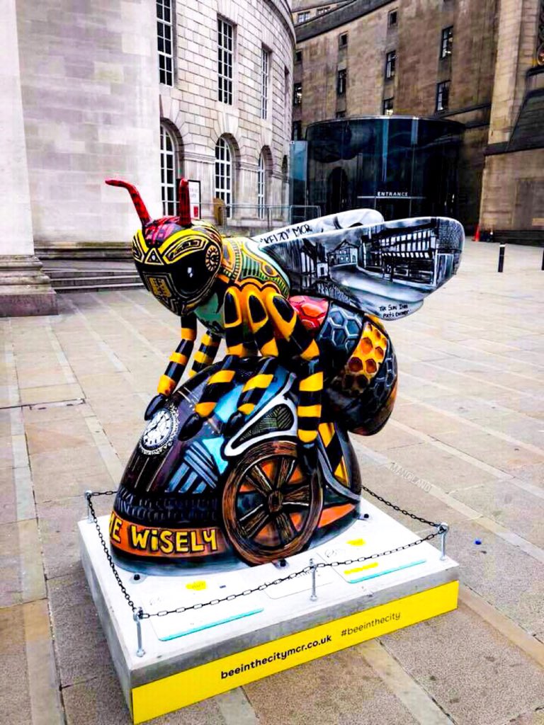 MANC_LAND's tweet photo. Well impressed by all the Manchester 🐝’s . This one 👌🏾 @kelzo1984  nice work fella 👊🏽 https://t.co/FscFmaIlf2