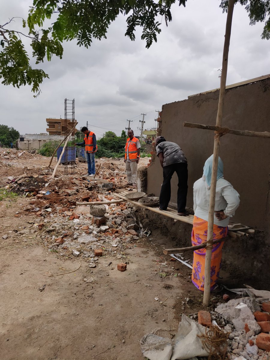 Swachh Namaskar Sir, Compound wall plastering and Steel fabrication for gate columns is in progress at Errakunta Graveyard in Nacharam ward-06 Kapra Circle-01 GHMC. <a href="/GHMCOnline/">GHMC</a> <a href="/ZC_LBNagar/">Zonal Commissioner, LB Nagar Zone, GHMC</a> <a href="/DC_Kapra/">DC_Kapra</a> <a href="/EE_Kapra/">Executive Engg LB Nagar</a> <a href="/Dyee2K/">DyEE2_Kapra</a>