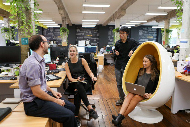 UTSalumni's tweet image. According to a new skills report by StartupAUS, produced @Microsoft, UTS and @Google - our technology and startups sector needs more #ComputerCoders, sales staff and user experience (UX) designers. @AFR reports: bddy.me/2LnEeab