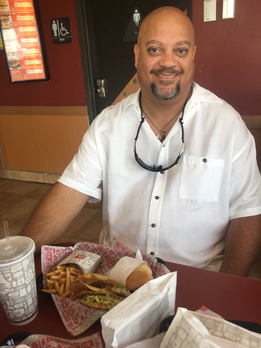 StaceyInWPB's tweet photo. He got his Jack in the Box!! ๐๐ฎ
Came 1400 miles to have an Ultimate Cheeseburger & Two Tacos! Oh the memories of our younger years eating Jack in the Box after a night at the bar! ๐โค๏ธ
#jackinthebox #ultimatecheeseburger #hendersonvacation2018 #staceyinflorida #staceyintexas https://t.co/Ld9ori1x54