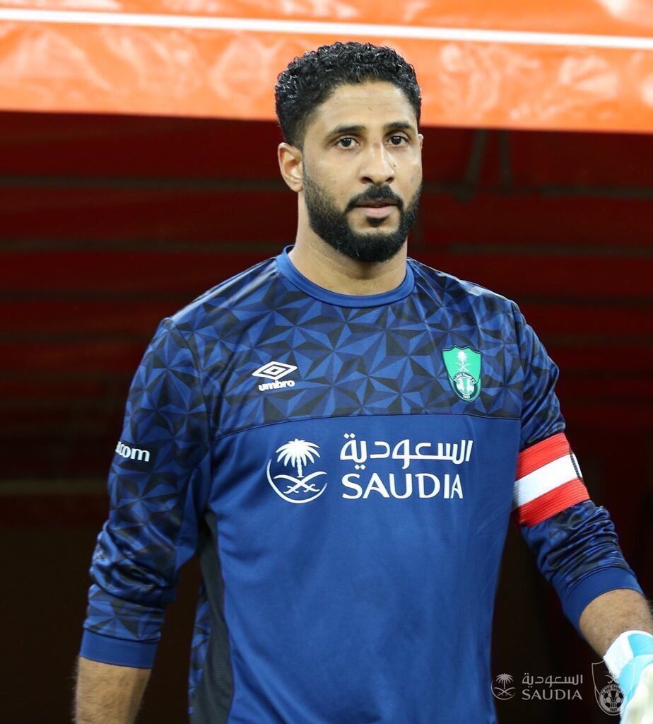 قروب الكواسر On Twitter C شارة القيادة للنادي الاهلي 1 ياسر المسيليم 2 معتز هوساوي 3 عمر السومة كل التوفيق لهم