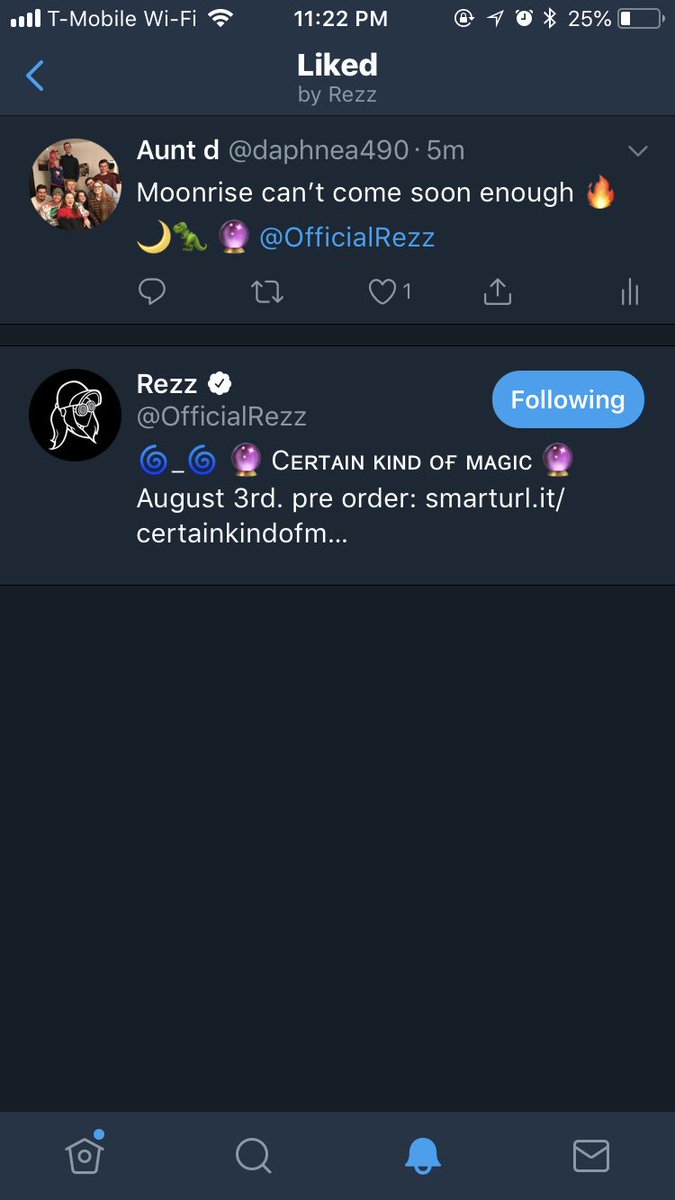 daphnea490's tweet photo. When Rezz likes my tweet #spacemom #mybrainisready @RachaelGreene27 https://t.co/wm868rO7QF