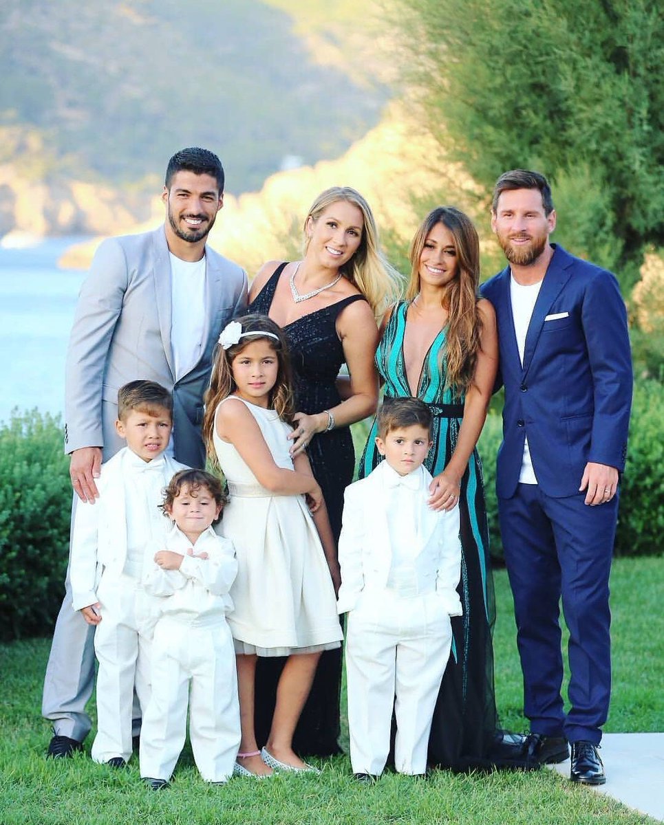 fedepiri_'s tweet photo. Nadie entiende mejor que Mateo lo que es ser hijo de Messi https://t.co/nbEYRAqNvB