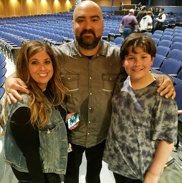 TheMinkIsMe's tweet image. Long Island rain will not stop us tonight. Summer Strings with The Voice @iamtroymusic . True Talent!🎶 @thebigfatjoeyshow @wgbb #caborvc #upshow #thebigfatjoeyshow #thevoice #truetalent #singer #vocals #music #longisland #hofstrauniversity ift.tt/2NLQkGG