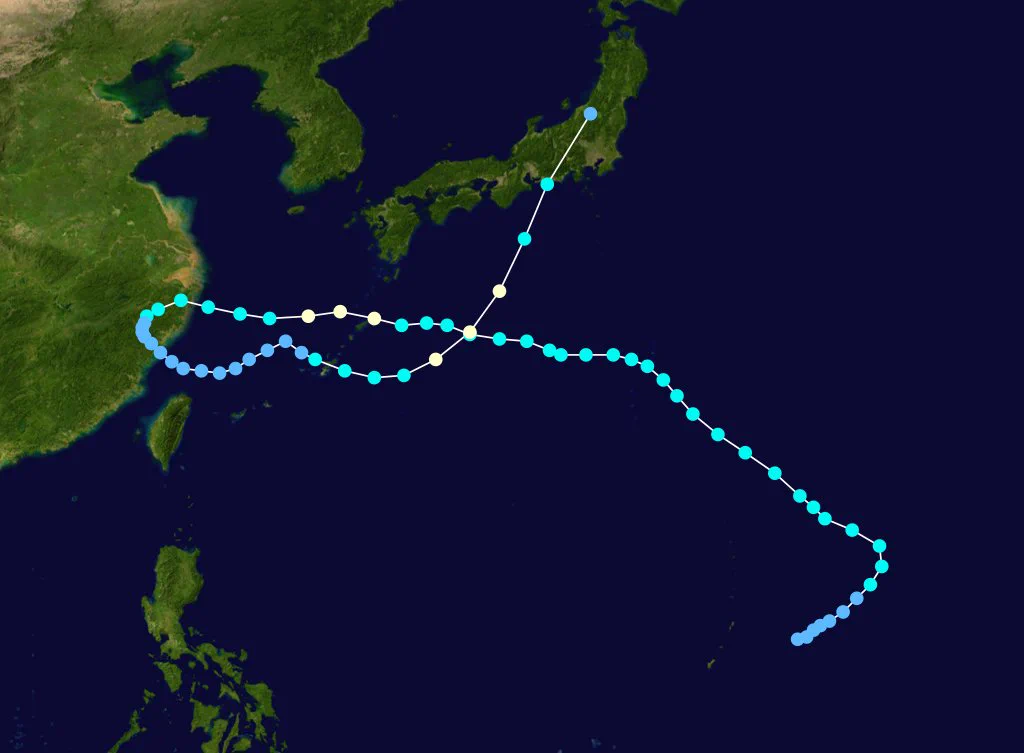 一体何がしたいんだｗ過去にも謎の進路を取る台風があったｗｗｗ