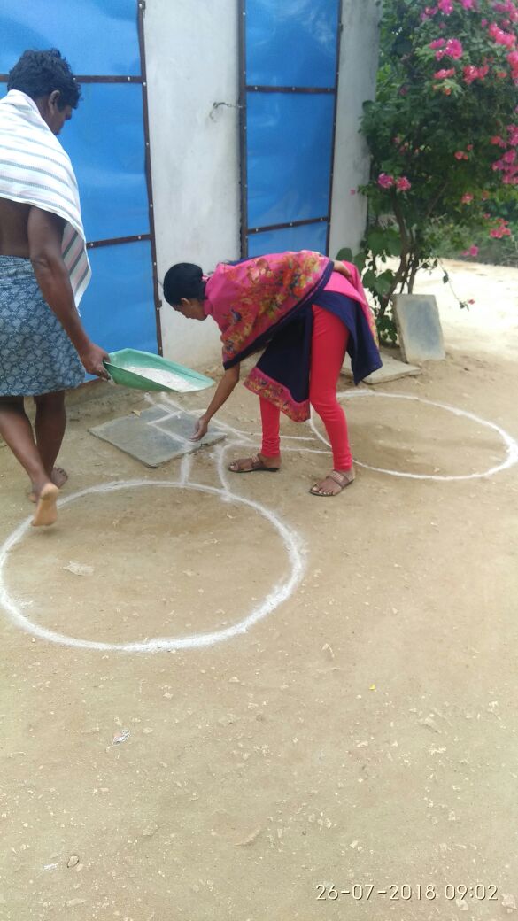 #ZSBPTS #ZSBP &amp; APO పిన్నంచెర్లలో #SwachhSarvekshanGramin2018 గురించి అవగాహన కల్పించి గ్రామాన్ని స్వచ్ఛ గ్రామంగా మలచటానికి ప్రజలకు ప్రేరేపించటం జరిగినది
#నాగమ్యంస్వచ్ఛవనపర్తిజిల్లా #స్వచ్ఛతకైజనఆందోళన  <a href="/swachhbharat/">Swachh Bharat Mission - Grameen</a> <a href="/Collector_WNP/">Collector Wanaparthy</a> <a href="/TSSBMG/">Swachh Telangana Gramin</a> <a href="/paramiyer_/">Param Iyer</a> <a href="/MinofDWS/">MoDWS</a> <a href="/TelanganaCMO/">Telangana CMO</a>