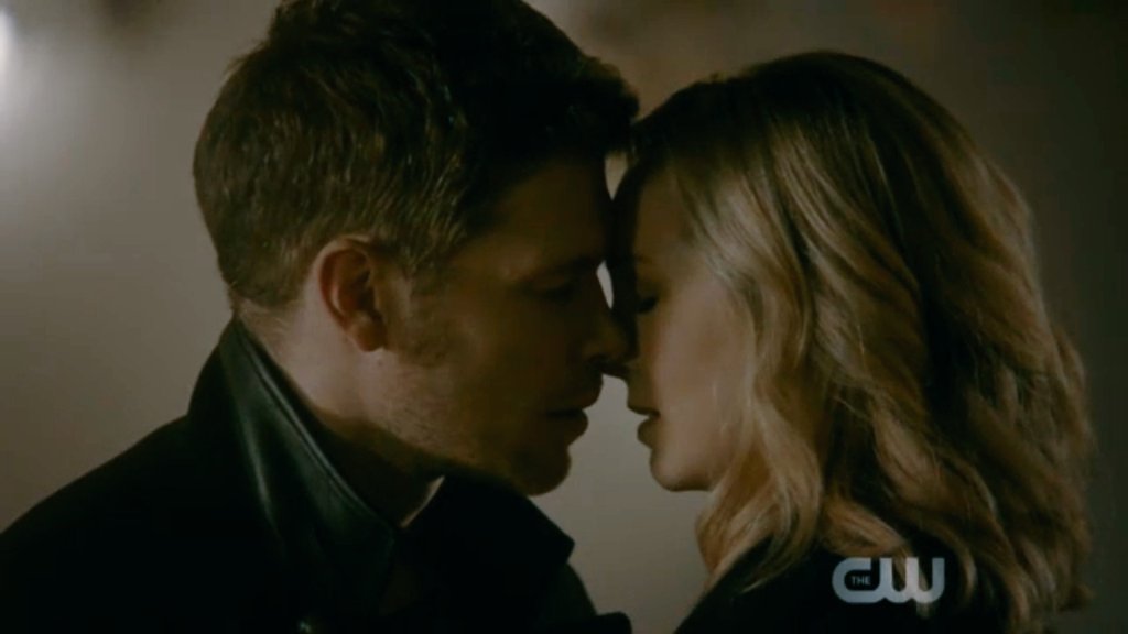 klaroworld's tweet photo. STOP HAUNTING ME https://t.co/pDcBUBYb8u
