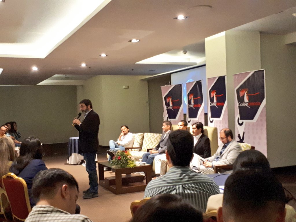 maggie_a2's tweet photo. The conference was about space, physicians &amp; engineers but any woman in the group of speakers, it means that we have a new challenge: change it! Thanks Doctor Quevedo for the advises, we must work harder to have more #WomenInSTEAM in Guatemala #ChallengeAccepted 😎 https://t.co/QnQsuKJvG3