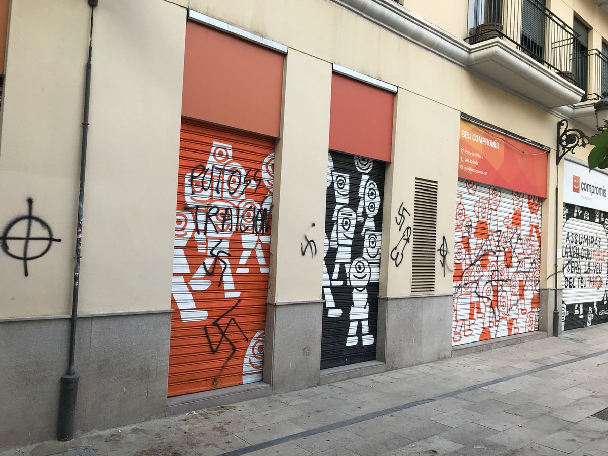 som_compromis_'s tweet photo. Com diria el @levante_emv, hui un "movimiento ciudadano expontáneo s'ha passejat" per la nostra Seu Nacional. Els NAZIS no ens callaran. https://t.co/gqU8crHICd