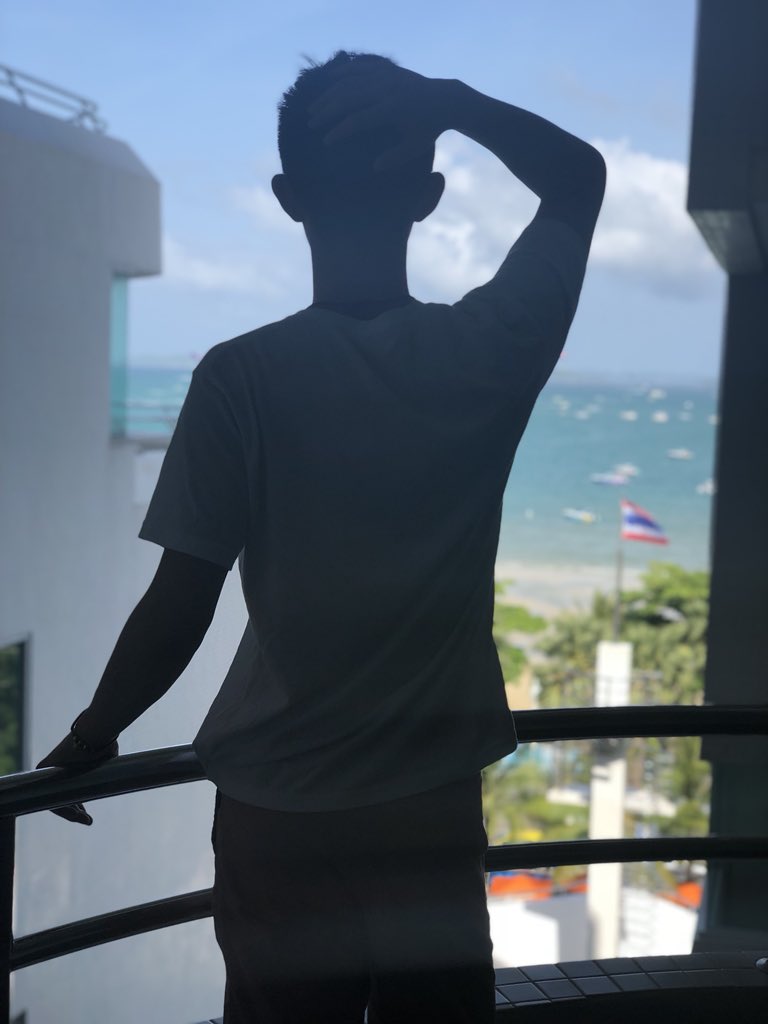 crazypengyou's tweet photo. relax https://t.co/OHYeGnwwdB