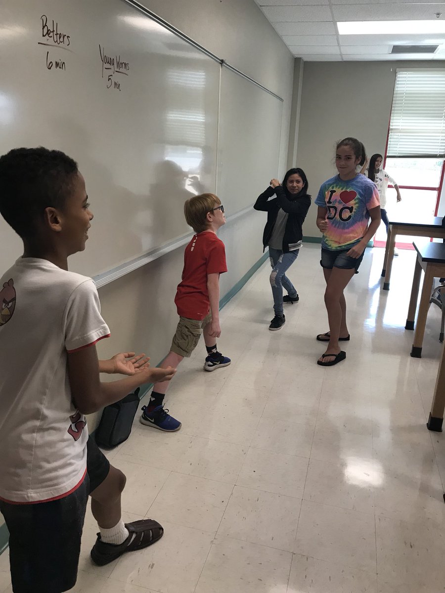 MsWordBMS's tweet photo. 1st day of Brown MS Student Population & 1st day of Co-Teaching. How is it legal to have this much fun at work? #NewTechNetwork #IamEPISD #BulldogNewTech https://t.co/PzPdZlt0Pm