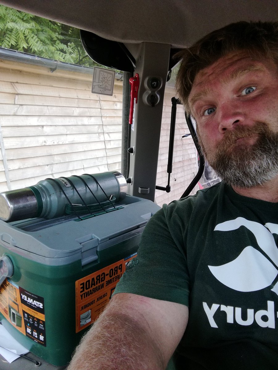 frontrowrowly's tweet photo. @StanleyBrand 16Qt adventure cooler, getting me through harvest during the best summer we've had in the uk for years! May need a bigger tractor tho! Love this thing! https://t.co/oB0AcjP03y