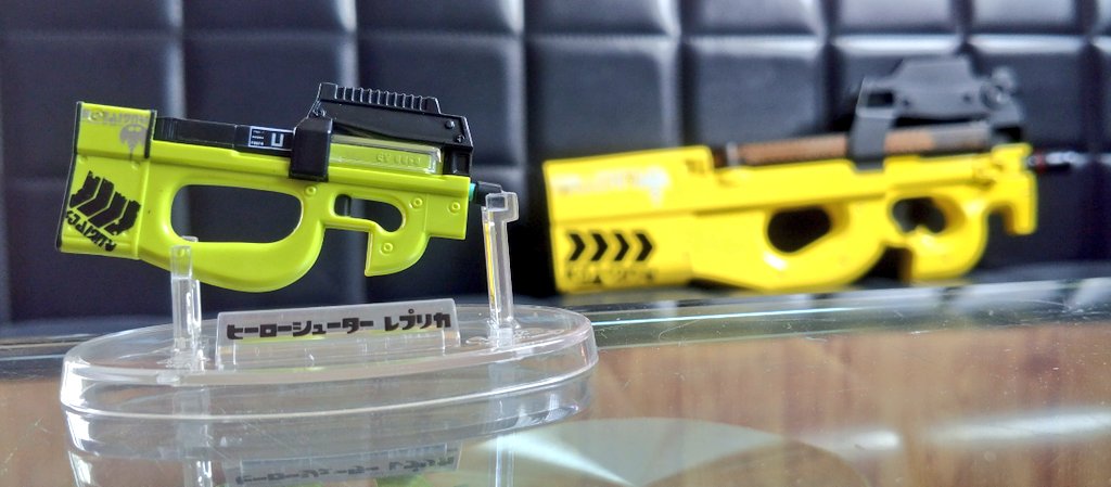 Yuya Resindamascus P90を塗って スプラトゥーン２のヒーローシューターレプリカにしたよ サバゲで使ってる銃なので これからは目立ちまくっちゃうと思うよ