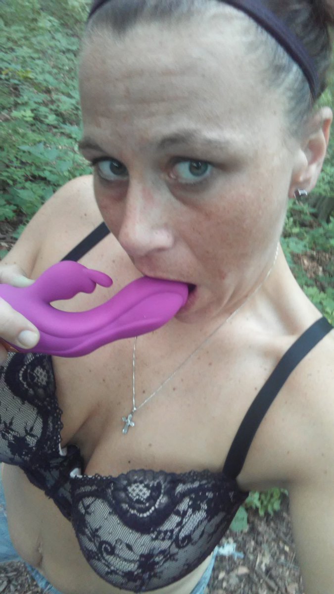 BooshayBreanne's tweet photo. Just me and my toys at the park.. Doesn't everyone take their toys and play at the park??? Lol #dildofun #summerdays #funinthesun #playtimeatthepark #justmenmytoys #pussyshot #milf #Bigtits #mycumtastesgreat #hotchicks #nakedinthewoods https://t.co/Yhli7KCsui
