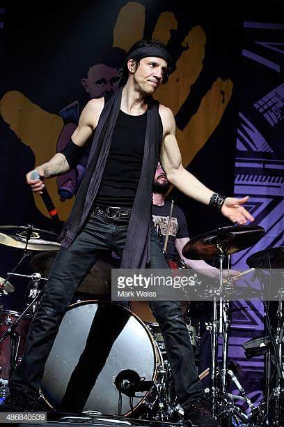 Gary Cherone (Gary Francis Caine Cherone / Extreme)
Birth 1961.7.26 ~
Happy Birthday
 