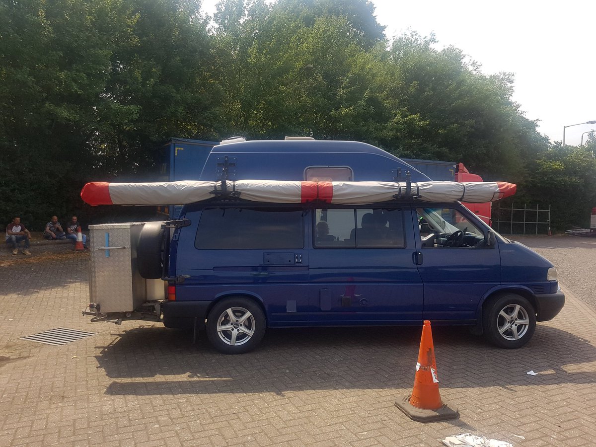 roadpoliceBCH's tweet photo. This adapted camper was 400kg over weight on its way to Devon.
Hopefully this extra can be attributed to the large supply of fresh water in a storage tank and discarded.
Driver will be prosecuted regardless.
411729
#opmermaid
A1M Hatfield. https://t.co/r6svRG4Vr7