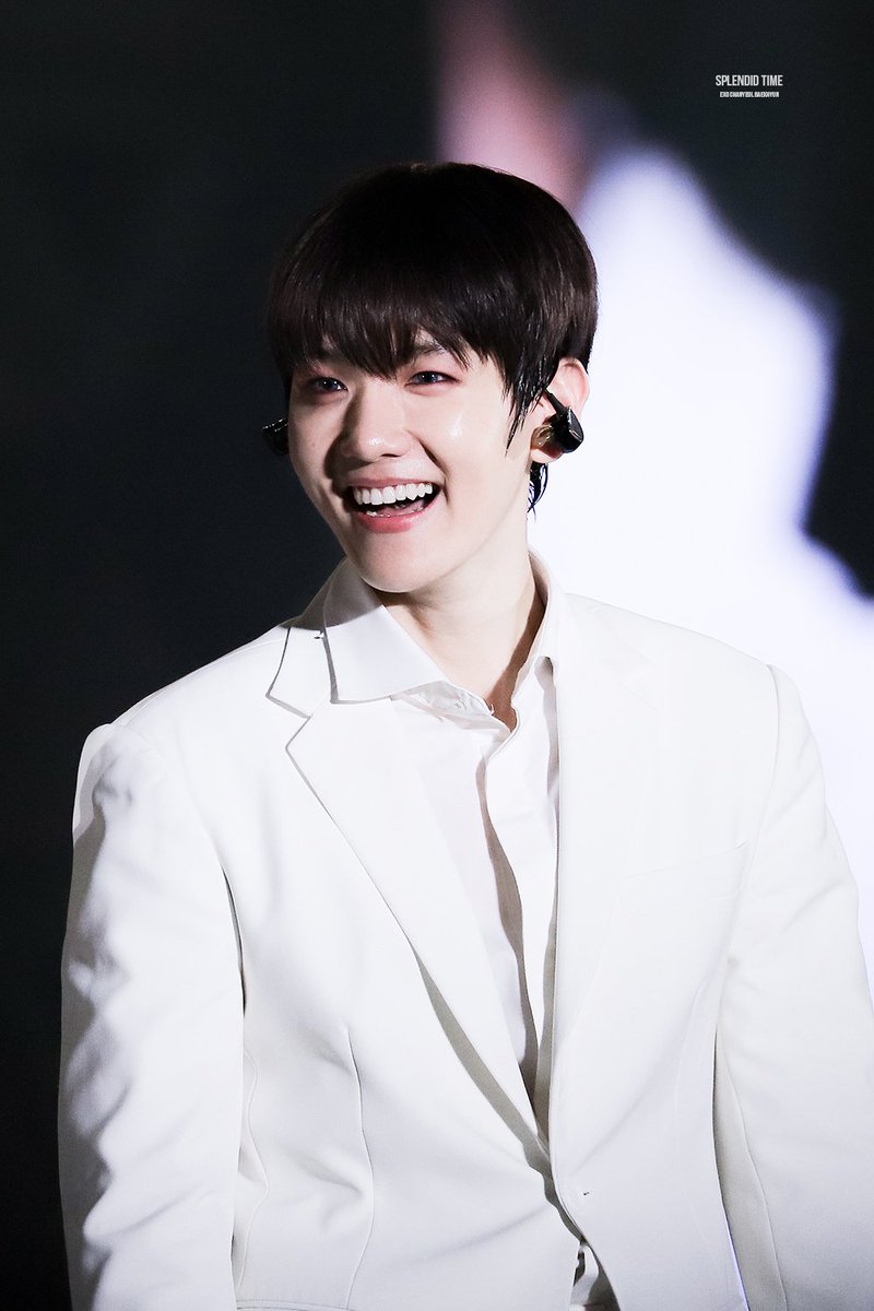 6104time's tweet photo. 모찌 ^ㅁ^ 180714 엘리시온 닷 #Baekhyun #백현 #ベクヒョン #TheElyXiOn_dot⁠ https://t.co/wtAJYyLBJV