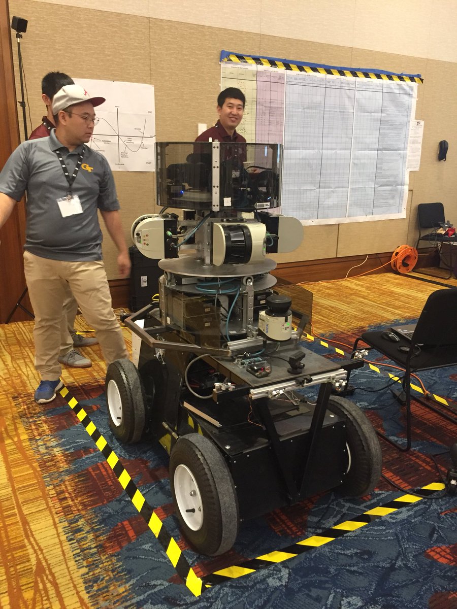LeiteBuild's tweet photo. Such an honor to have been selected for this year’s @CIIProjSuccess Outstanding Researcher Award. The CII Annual Conference in Indy was full of fun demos in the tech showcase. Way to go Horizon-360 Team! @ut_caee #ImagineCII https://t.co/fTCNI9JRTV