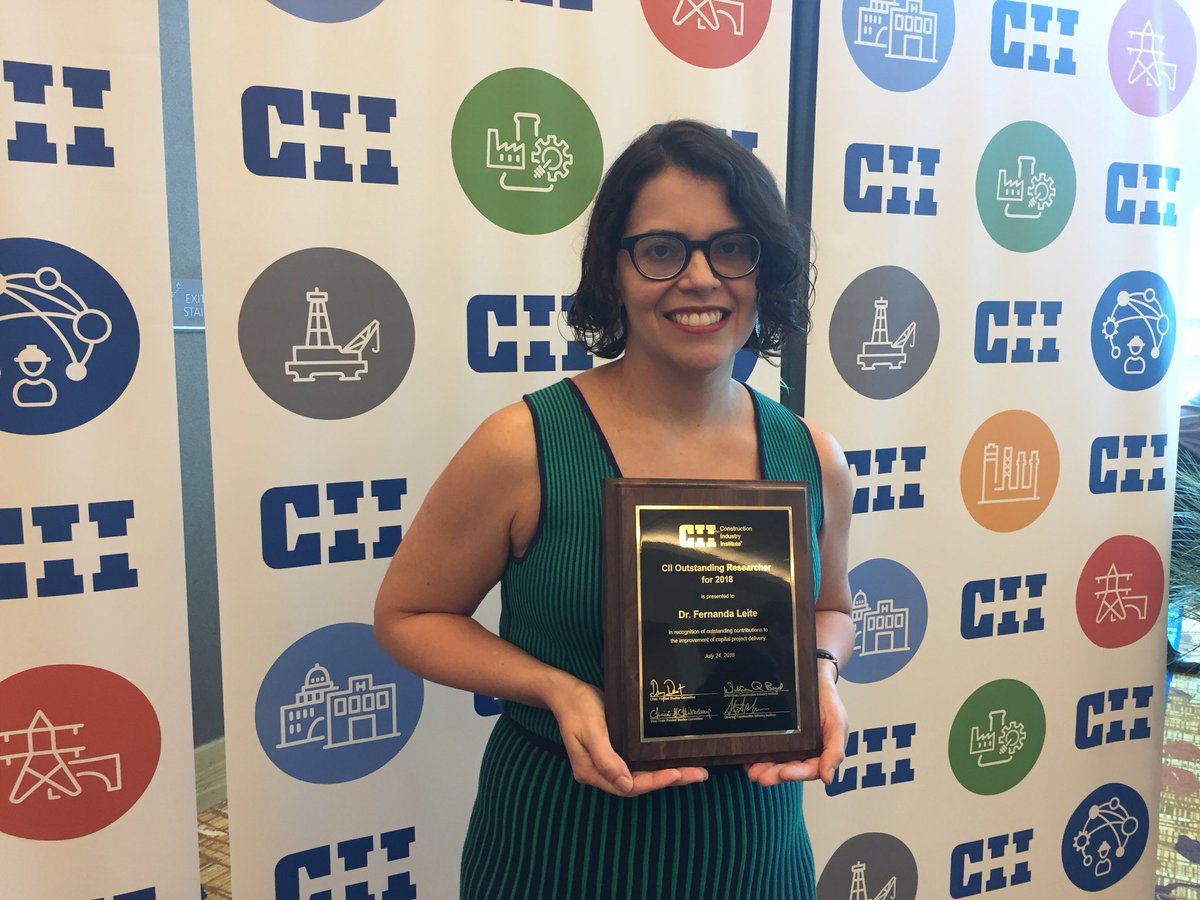 LeiteBuild's tweet photo. Such an honor to have been selected for this year’s @CIIProjSuccess Outstanding Researcher Award. The CII Annual Conference in Indy was full of fun demos in the tech showcase. Way to go Horizon-360 Team! @ut_caee #ImagineCII https://t.co/fTCNI9JRTV