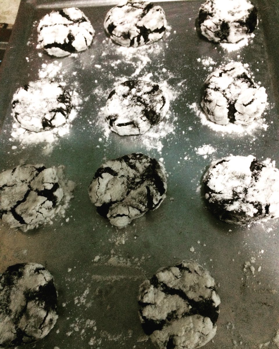 mcmangu30's tweet image. 3rd batch ChocolateCrinkles #bakingisfun😂 #bakingislife😍 #onlinesellerph🇸🇽 #internationalseller✈️