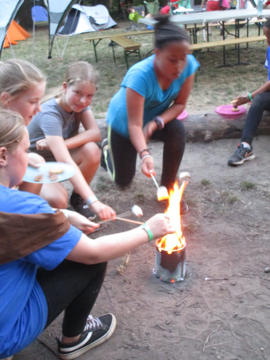 14E4Guides's tweet photo. Cooking at last @Guiding_LaSER @GirlguidingLOB @Girlguiding #CTT2018 #ForTheGirl https://t.co/AcMa5VtrSq