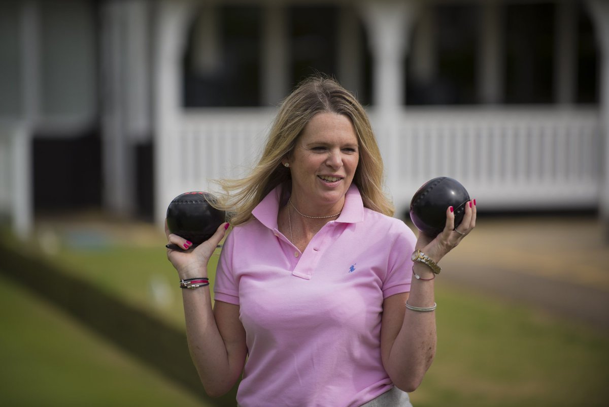BowlsBizNet's tweet photo. Free place at @BowlsBizNet on Tuesday 31st August for the best caption, judged by the lady herself. Any mention of mellons automatically disqualified. Photo by @charliebudd https://t.co/1MURlSLuOz