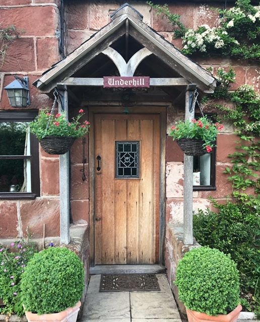 You know your obsession with pretty doors has reached a new level of crazy when your friends start taking holiday snaps just for you! Thank you @SashFc this one in Shropshire, England is a stunner xo #ihavethisthingwithdoors #engagement #shesaidyes #adelaide