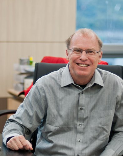 GrapheneUCam's tweet photo. Today at 4pm Prof. Rodney S. Ruoff, from @iUNIST, will be speaking about the chemistry and mechanics of #graphene in our @GrapheneCDT lecture series! https://t.co/ukPvKTmPCi