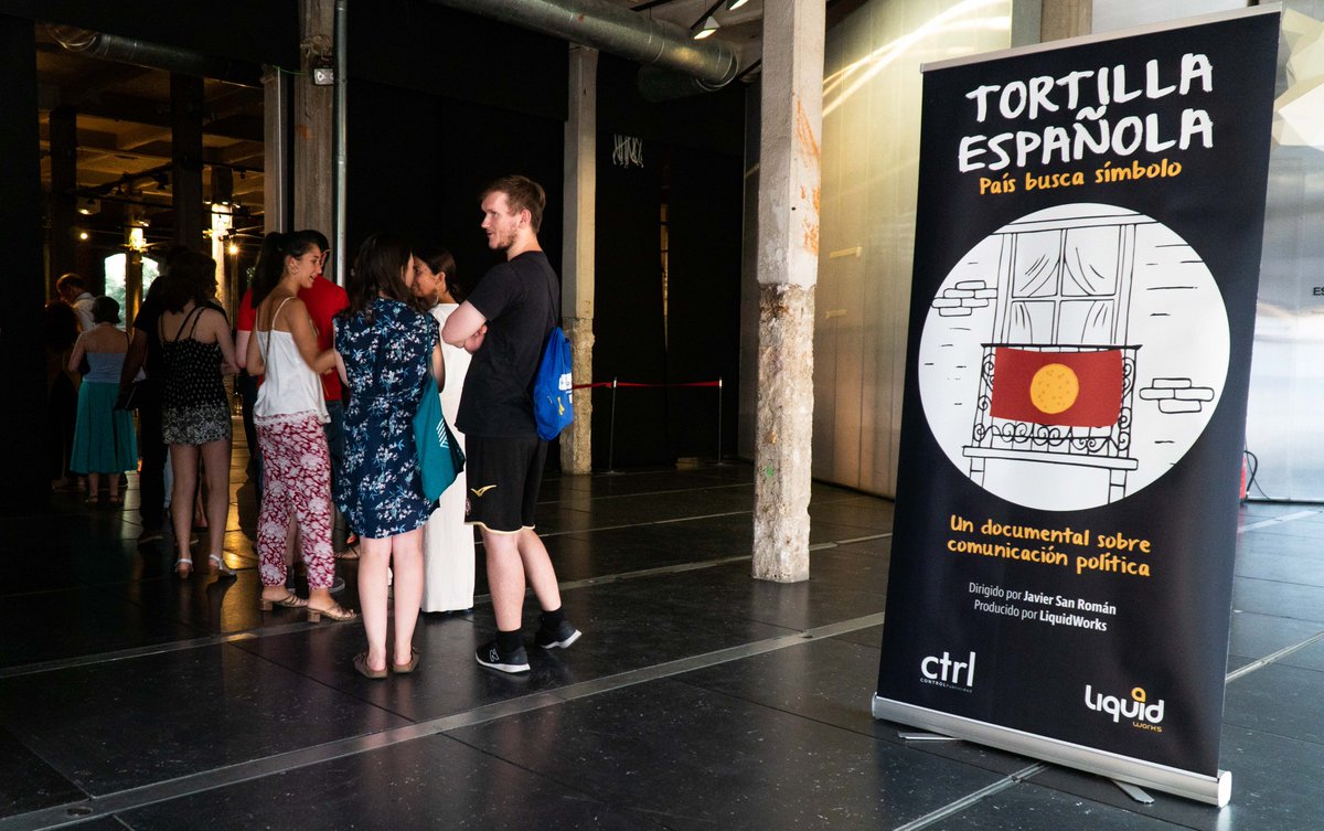 liquidworkspro's tweet photo. Proyección y coloquio del documental "Tortilla Española" en La Central de Diseño, en Matadero Madrid. 4/4 https://t.co/UBivjCQqNh