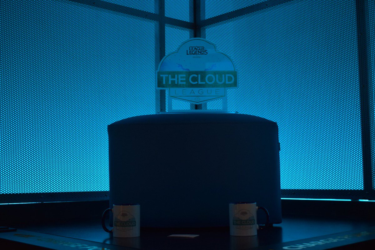 Echamos de menos la TCL...

Qué buenos momentos 😍😍🌩🌩

¿Tenéis ganas de más fotos?