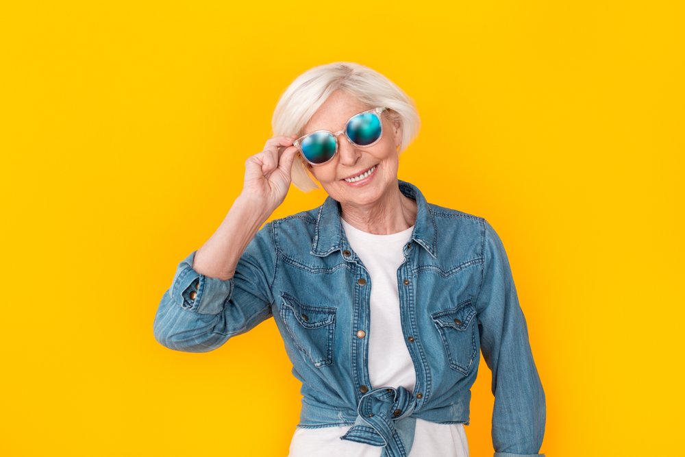 eclipsun_shop's tweet photo. Abuelos o abuelas que siempre están ahí cuando los necesitamos… ¡Feliz día! https://t.co/uzPw7tXUST https://t.co/yageVkN9rC