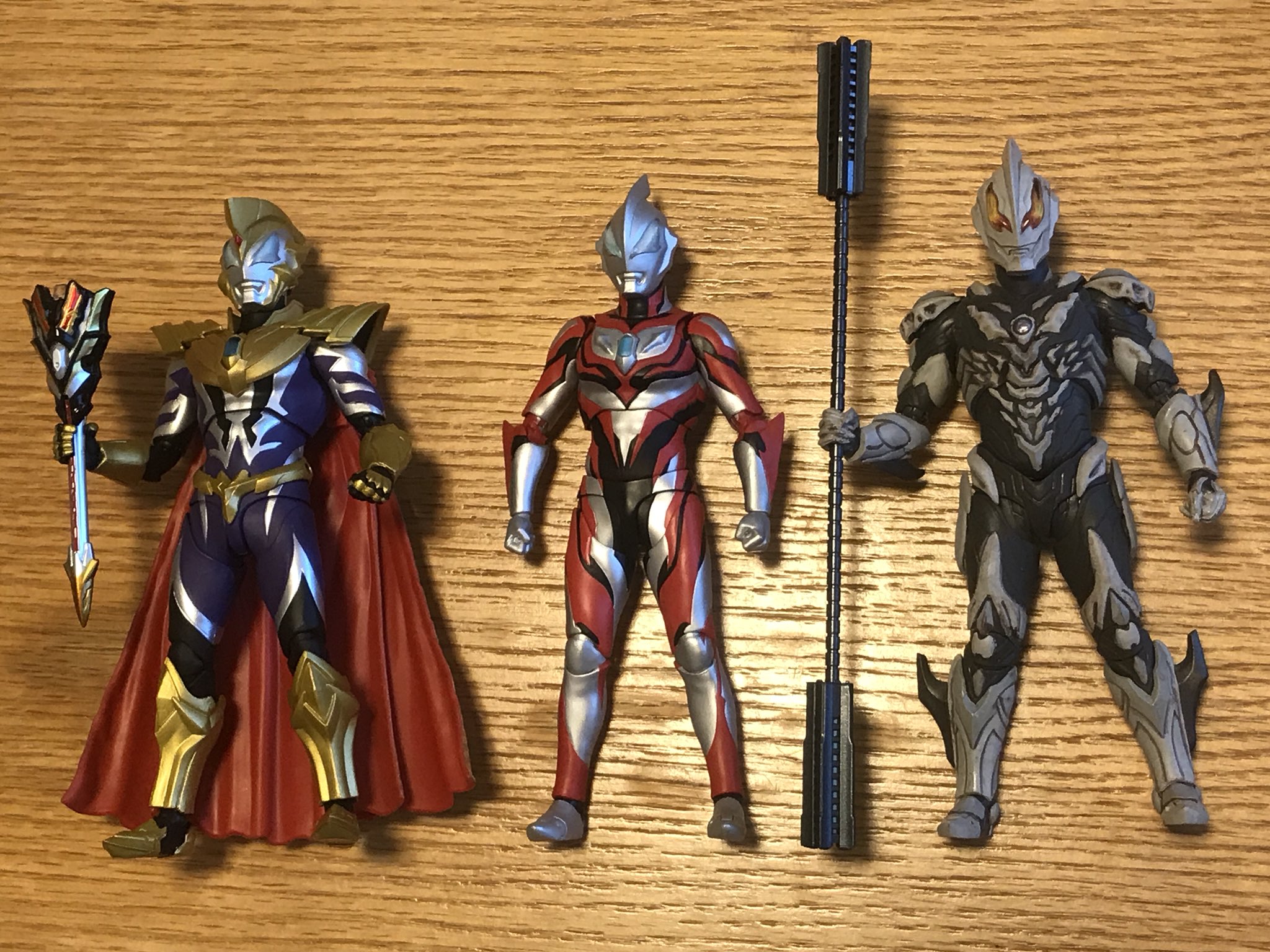 S.H.フィギュアーツ ウルトラマンジード ベリアルアトロシアス、ジードロイヤルメガマスター ロイヤルメガマスター