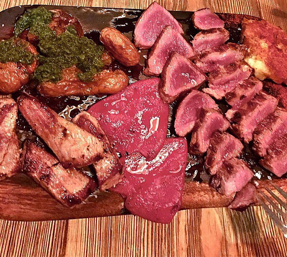 ✖️✖️✖️Iberico meat feast! 🐷 
Secreto with mojo potatoes, presa with piquillo pepper &amp; fillet with Trinxat 🤪✖️✖️✖️
#🐺 #lobos #lobosborough #londonbridge #boroughhighstreet #lobossoho #frithstreet #soho #london