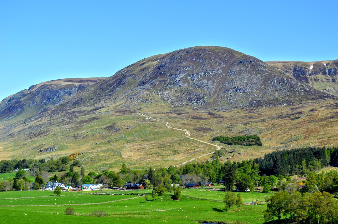 VisitCairngorms.com tweet media