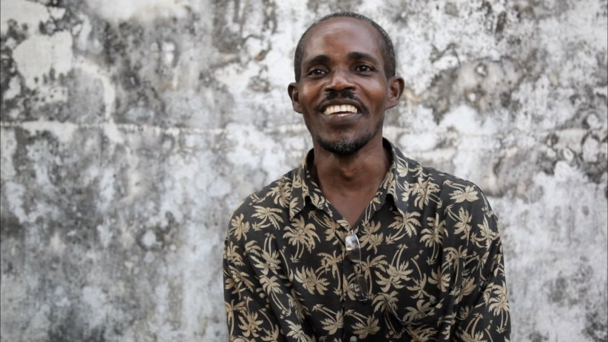 AJERewind's tweet photo. How has a simple blackboard changed the lives of those living in Monrovia? We asked Larry, a loyal reader.

Full episode: https://t.co/Z9qweVVsAG https://t.co/zG3keVhTpw