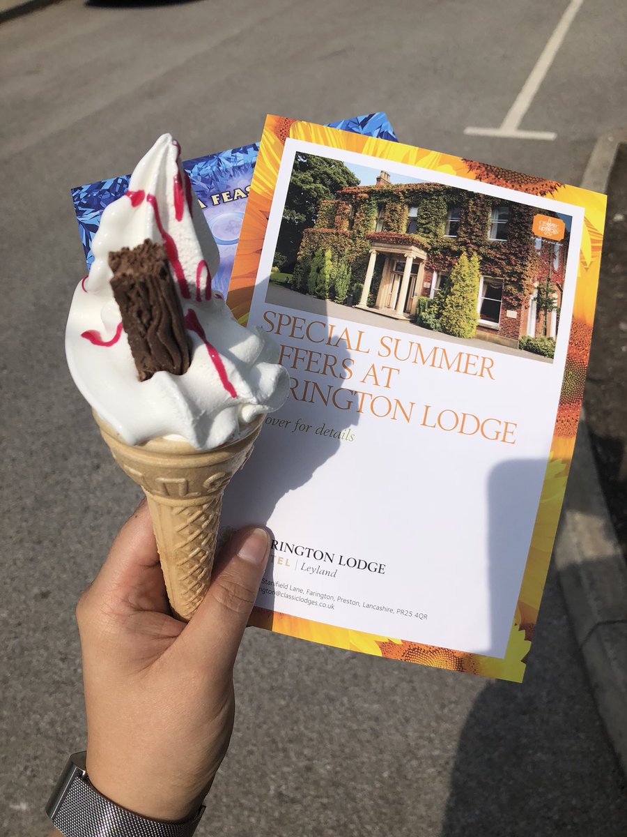 TheWriteAngle's tweet photo. Thanks @FaringtonLodge for the free ice cream🍦Great idea coming along to the business park to promote the venue for Christmas #lancashire https://t.co/uPWHiYRxgc