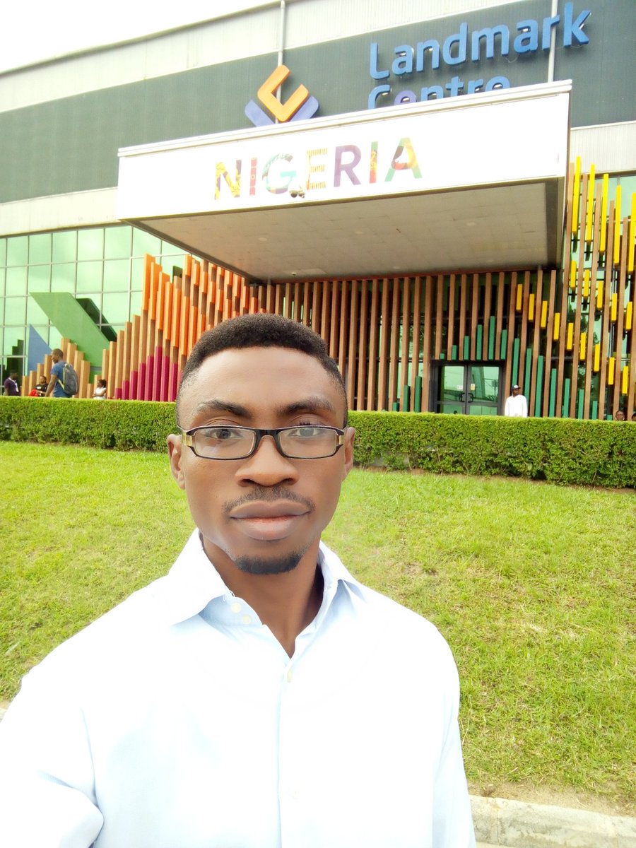 NnamdiRichards's tweet image. I am super excited to be live  at #Googlefornigeria representing @exsuntra. Thanks to @Uduak_Inyang1 @MindThe_GapNG and @DigitalSkillsAF  for the opportunity. #ItCanOnlyGetBetter #MTGNG #GoogleDigitalSkills #DigitizeRivers #DigitizeKogi #C4KAT @PhelitzVille @elijahuwas @DSamdave