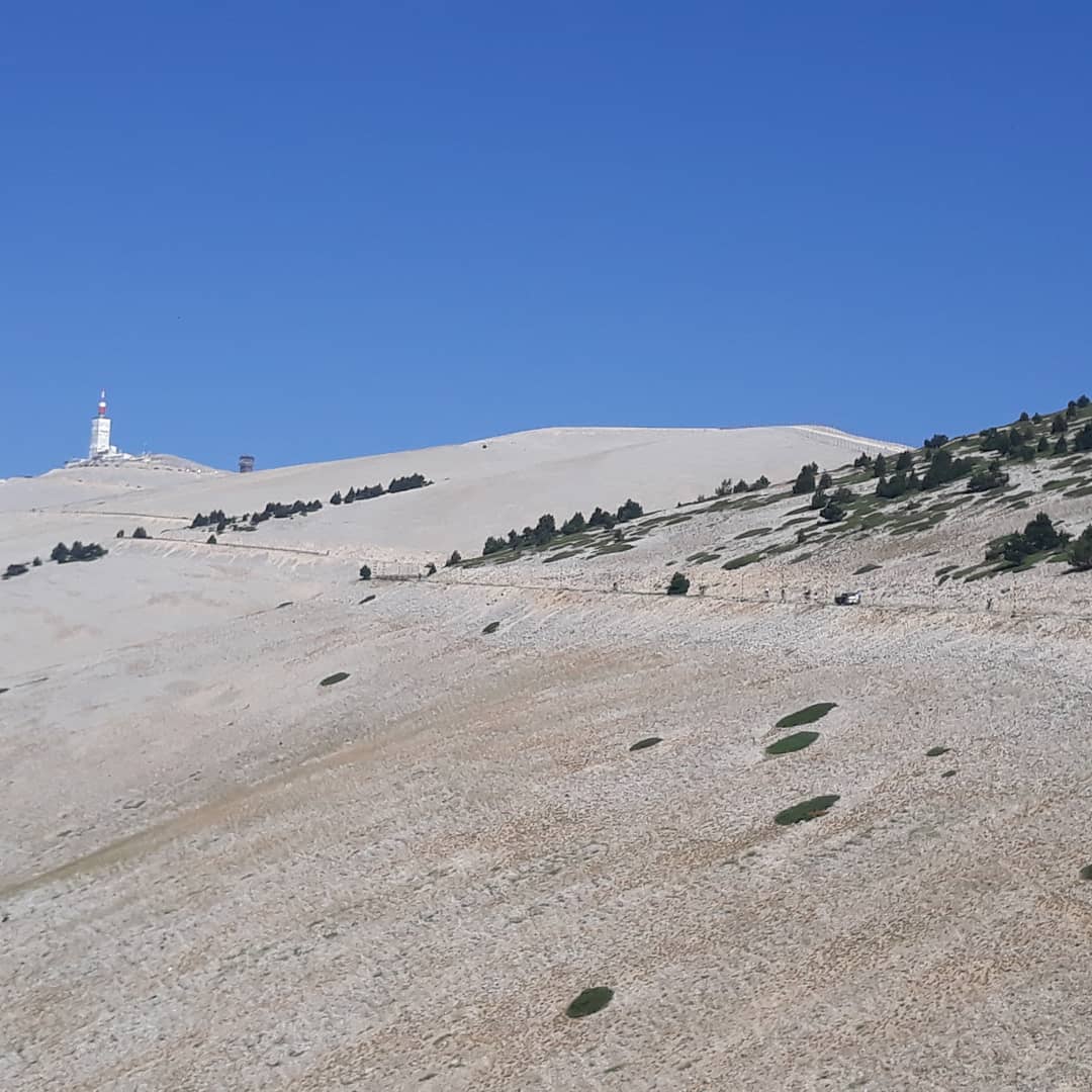 GRasschaert's tweet photo. Saved this climb to close our #perfect #Holiday in #Beautiful #Region. Not a #Record yet #Satisfied.  #Ventoux from #Bedoin #2.08. #WeWilMeetAgain #GiantOfTheProvence https://t.co/YyCeRBPghP