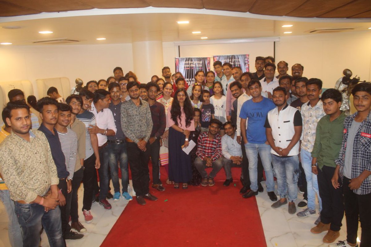 rjmanisha1's tweet photo. #PhoneDetoxChallenge
#OTOC
#AjmerLocal
@FM_Tadka
#SoundsGood https://t.co/nTE8pMId0W