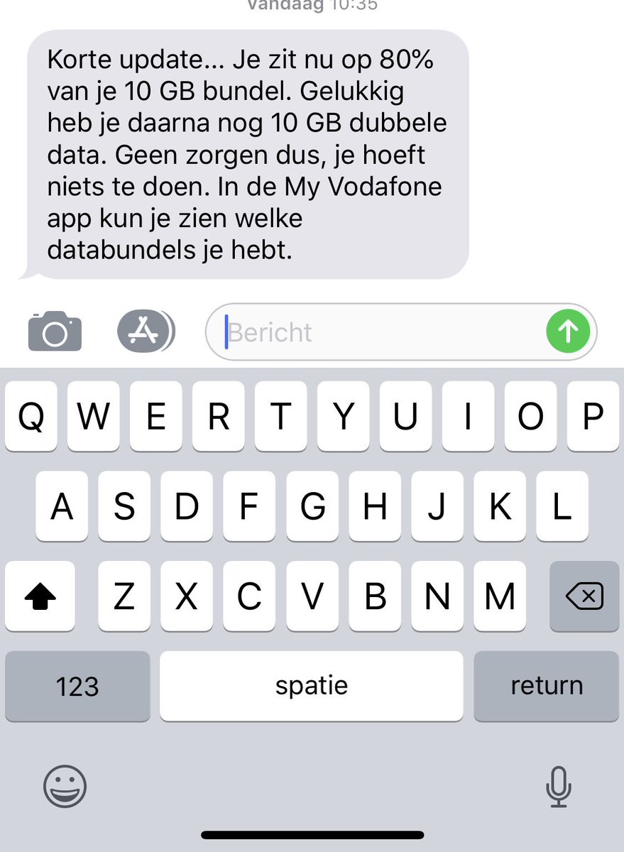 laarraa_'s tweet photo. @vodafoneNL Het is wel raar, dat ik deze sms krijg. Ik heb nooit bericht gekregen dat mijn dubbele data niet geldig is. Ook is er niks te zien in de myvodafone app. Als ik nu wel die dubbele data gebruik krijg ik dan een dikke rekening? https://t.co/D2reQuqXss