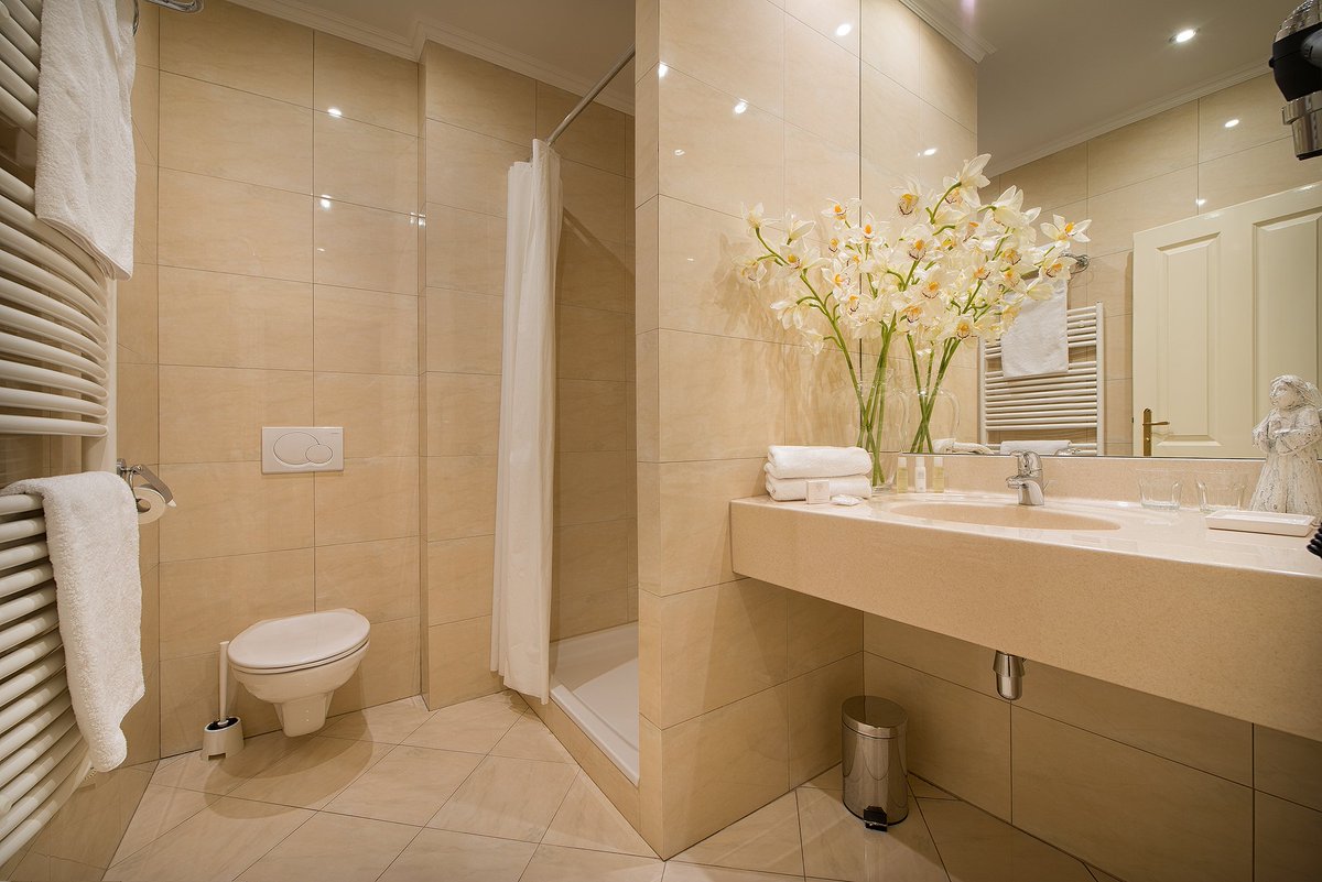 HotelAngelis's tweet photo. Isn´t it perfect? 💘 
#bathroom #hotel #hotelAngelis #Angelis #Prague #CzechRepublic #luxury #elegant #simple https://t.co/kO2FgKAhuh