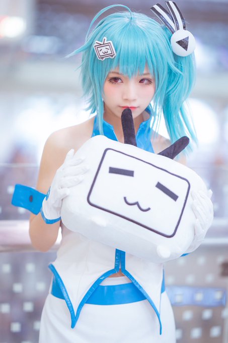 Twitterのコスプレ画像13