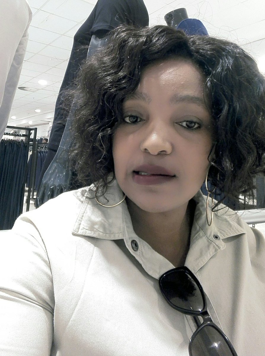 M_Madobo's tweet photo. #FineBlackQueers https://t.co/pbDuySrwKa