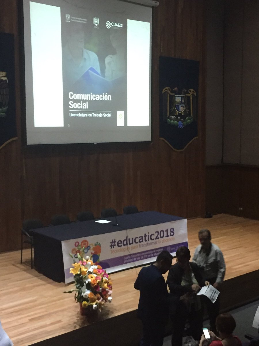 diteunam's tweet photo. En un momento comienza la presentación de libros electrónicos CUAED-SUAyED en el Auditorio  “Manuel Sánchez Rosado” https://t.co/ySVTP0xWMd