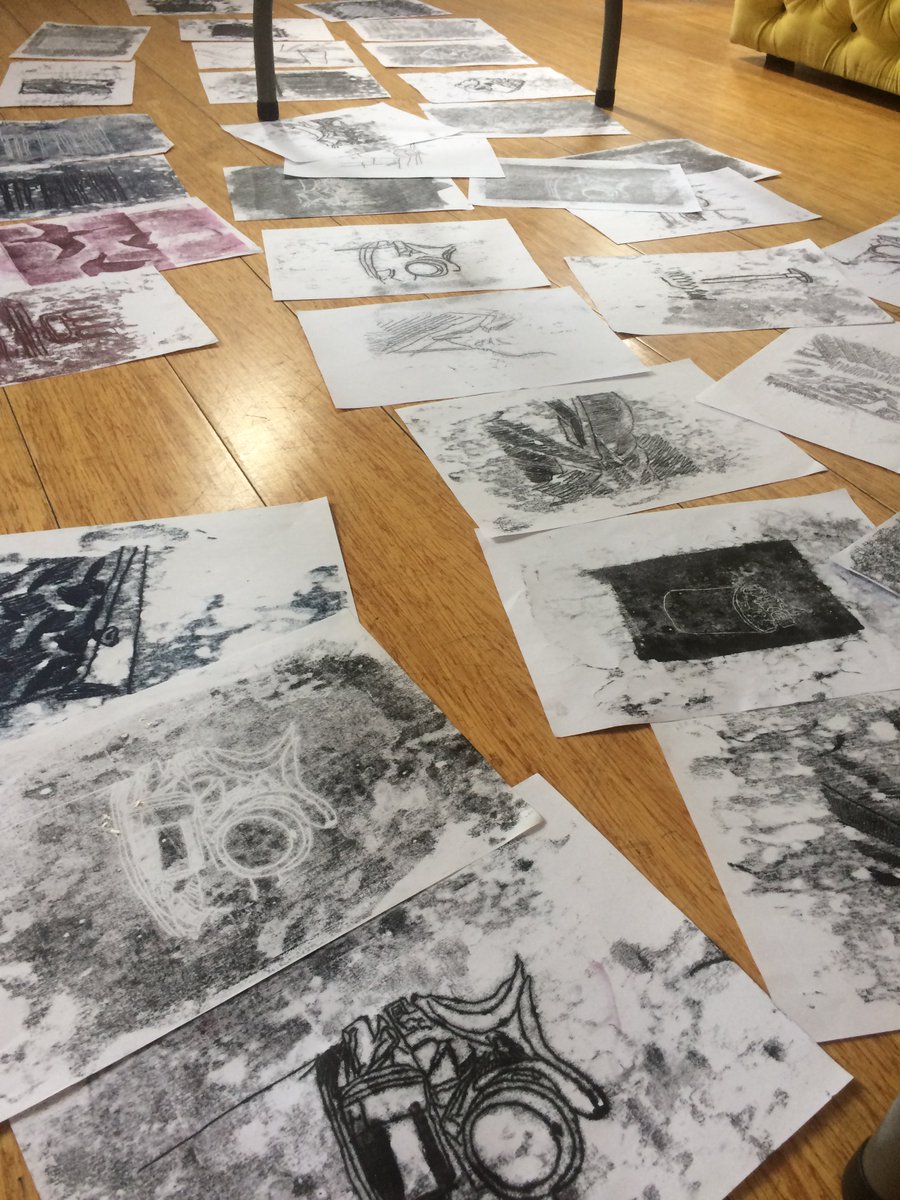 ogeducation's tweet image. Excellent start to #printpro #project with @CamdenSummeruni @OctoberLondon #printmaking #photography #africanart #recycling #plastic #pollution