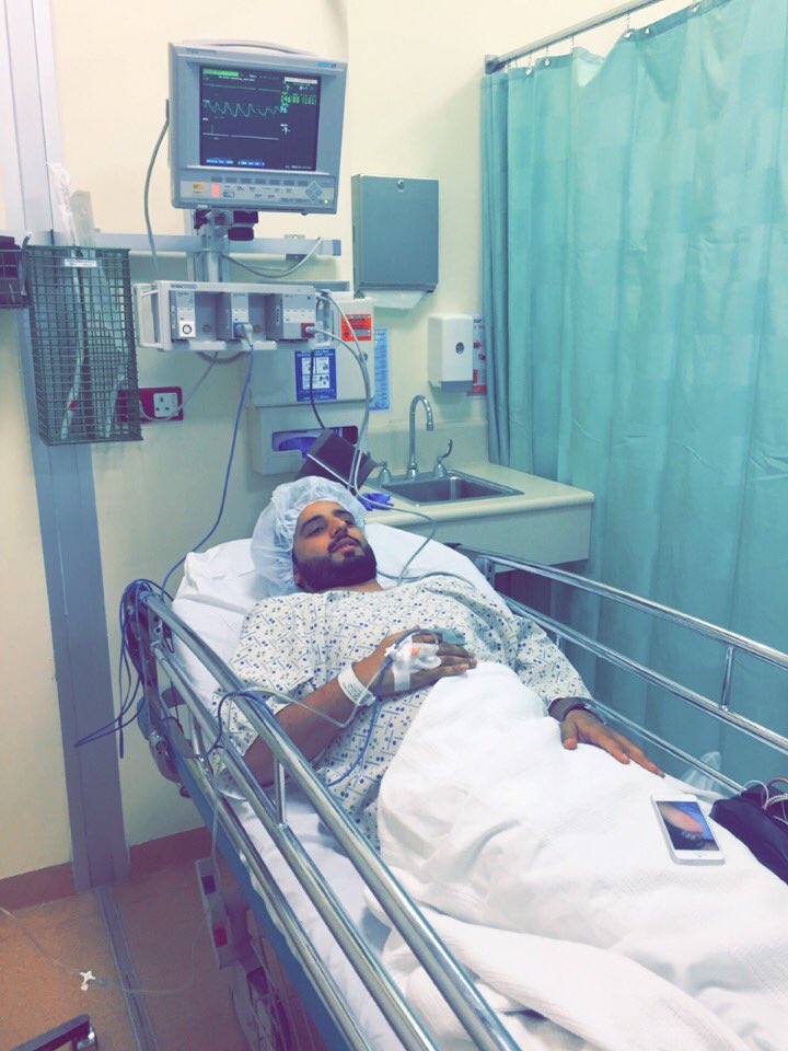 أجرى اليوم رئيس فريق الحفر / منيف حابس الظفيري 
عملية الرباط الصليبي في مستشفى الامير سلطان للخدمات الانسانيه
 في مدينة الرياض و قد تكللت بالنجاح و لله الحمد
متمنين له دوام الصحة و العافية 🌹