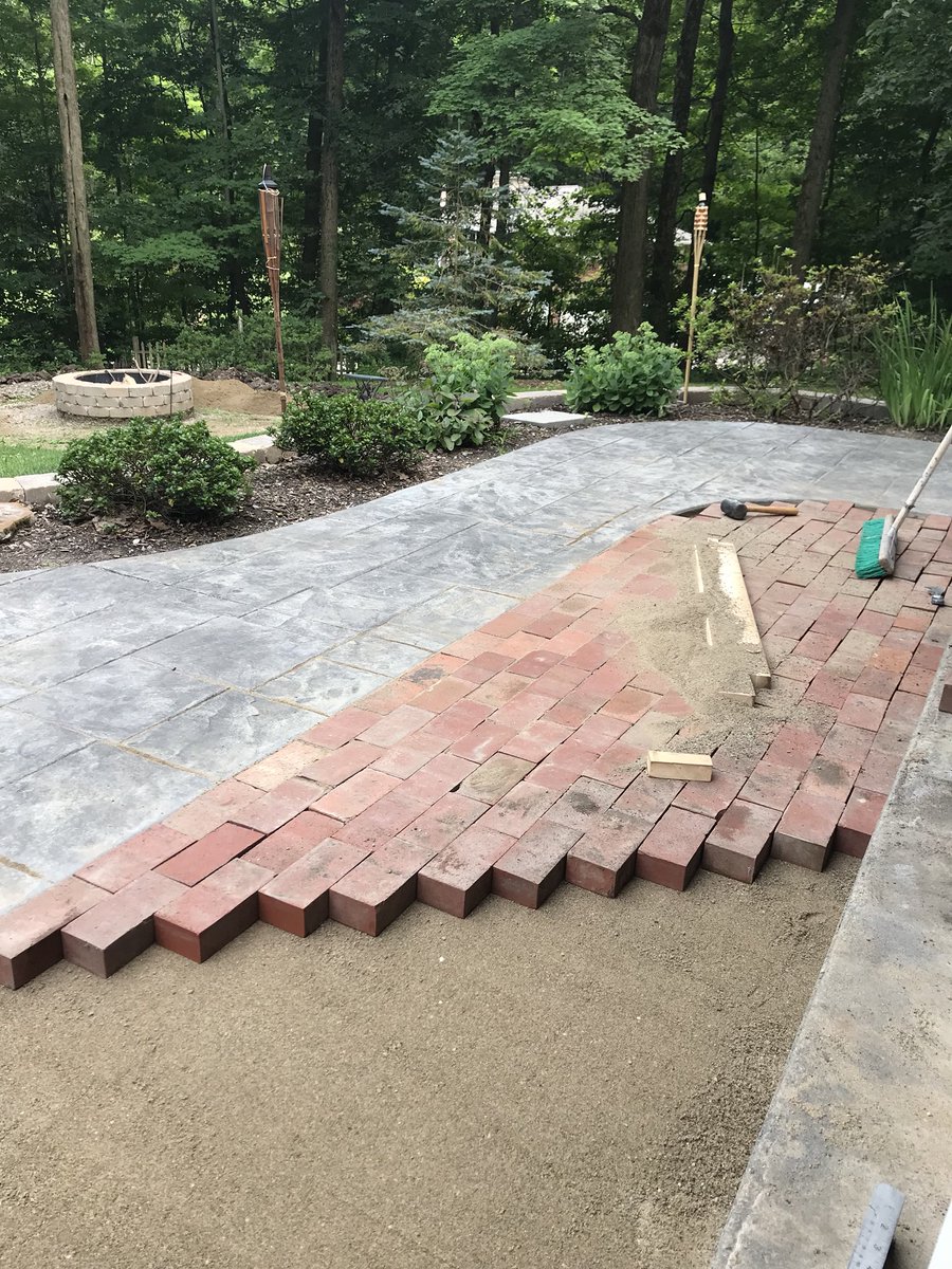 BrentCase1's tweet photo. Progression of DIY project #ClayPaver #HomeImprovement #CaseCustomPaving https://t.co/rTVPhyyFWn