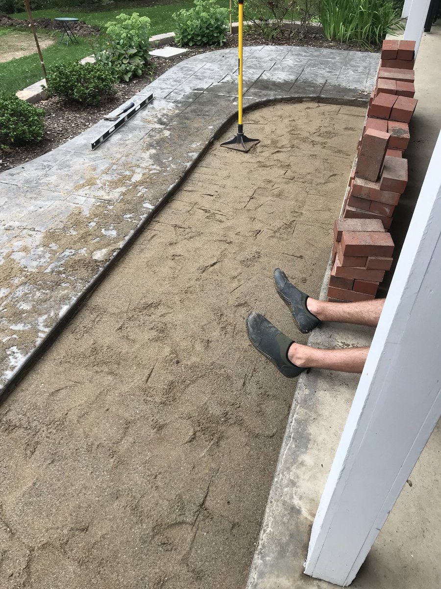 BrentCase1's tweet photo. Progression of DIY project #ClayPaver #HomeImprovement #CaseCustomPaving https://t.co/rTVPhyyFWn